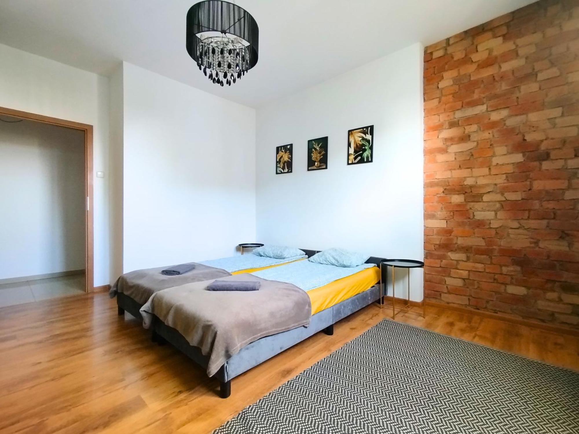 Apartament Z Ogrodem W Sercu Torunia Εξωτερικό φωτογραφία